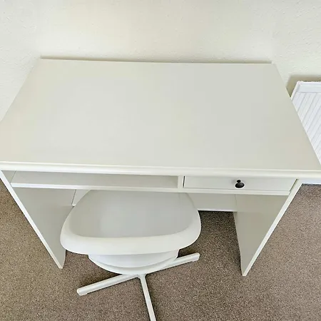 בית נופש Spacious 5-bed With Parking,wifi & Self Check-in *