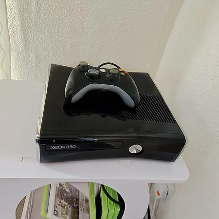 6 Beds, Large 5-bedroom House Parking, Wifi & Easy Access To Uwe Ideal For Contractors Prázdninový dům *