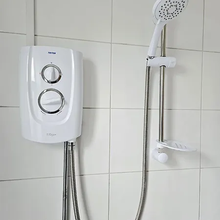 6 Beds, Large 5-bedroom House Parking, Wifi & Easy Access To Uwe Ideal For Contractors Bristol