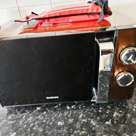 6 Beds, Large 5-bedroom House Parking, Wifi & Easy Access To Uwe Ideal For Contractors * Bristol