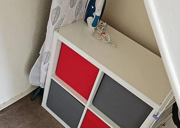 6 Beds, Large 5-bedroom House Parking, Wifi & Easy Access To Uwe Ideal For Contractors Dom wakacyjny