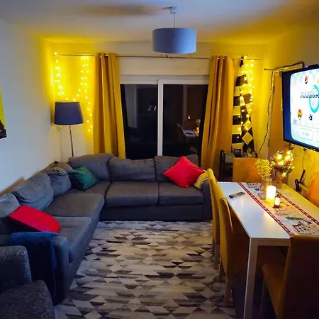 Spacious 5-bed With Parking,wifi & Self Check-in * Bristol