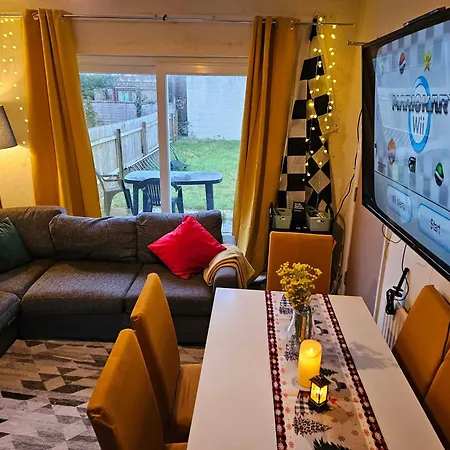 Spacious 5-bed With Parking,wifi & Self Check-in Bristol